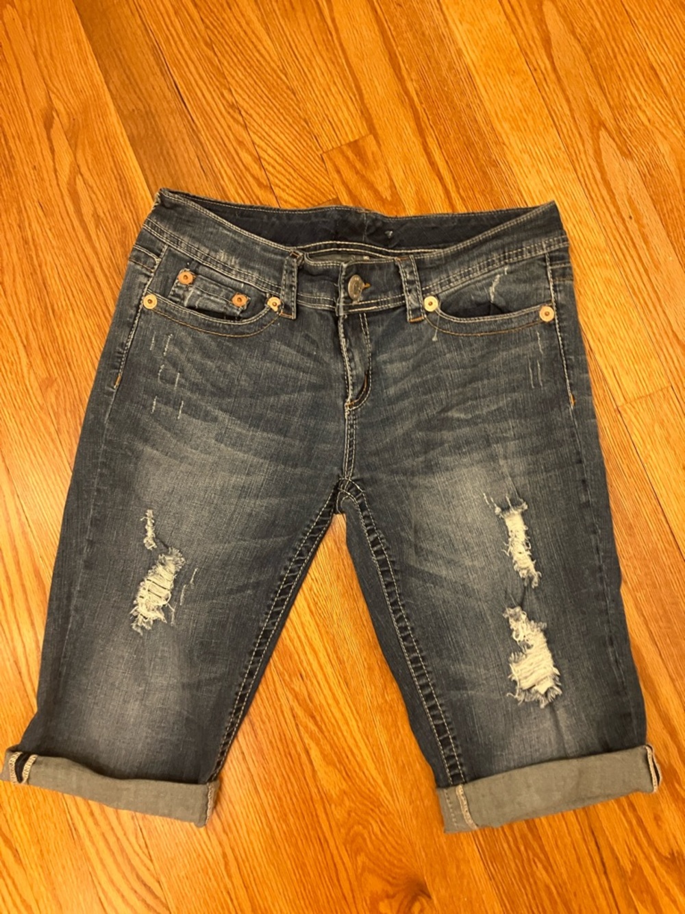 Seven Jean distressed vintage Jean short